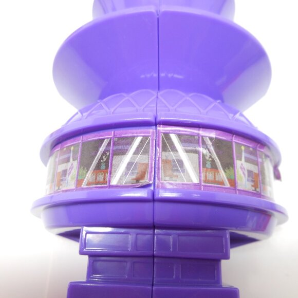 Paw Patrol: The Movie Liberty Total City Rescue Vehicle Playset and 6 Cars - Picture 8 of 15